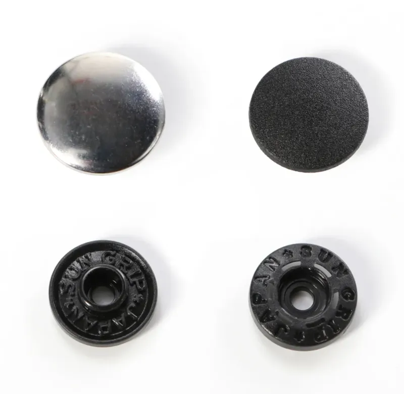 Tool free snaps nickel